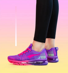 Sportliche, atmungsaktive Mesh-Sneaker