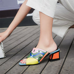 Sandalias de piel sintética con tacón alto