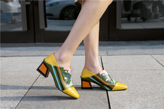 Pumps aus Kunstleder