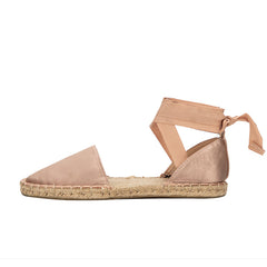 Bandage-Sandalen aus Seide mit überkreuzten Riemen