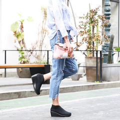 Flache Plateaustiefel