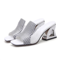 Sandalias de cuero con punta abierta