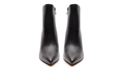 Hochhackige Stiefeletten mit roter Sohle