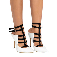 Gladiator-Pumps aus PU-Leder mit hohen Absätzen und Schnallen