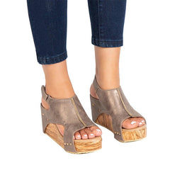 Sandalias de plataforma de piel sintética con remaches