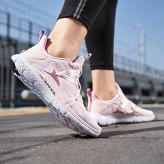 Leichte, flexible, atmungsaktive Sneakers