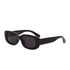 Gafas de sol con hashtag dramático