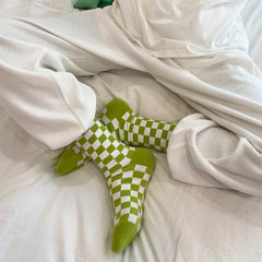 Indie-Ästhetik-Schachbrett-Socken