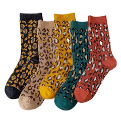 Socken mit Leopardenmuster