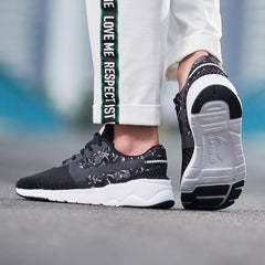 Atmungsaktive leichte Sport-Sneaker