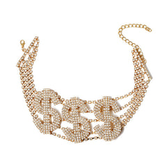 Gargantilla hecha de dinero