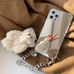 Funda para iPhone con cadena de oso y espejo