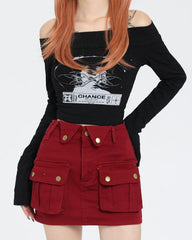 Minifalda con cremallera frontal de color rojo vino