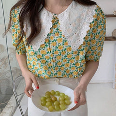 Hemd mit Blumenkragen