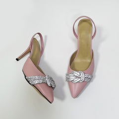 Sandalen mit spitzer Spitze und Strasssteinen - Rosa