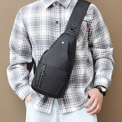 Bolso de pecho de piel de vacuno