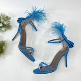 Tacones altos con lazo de plumas - Azul