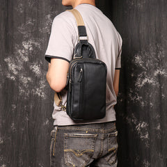 Vintage Schwarze große Crossbody Leder Brusttasche