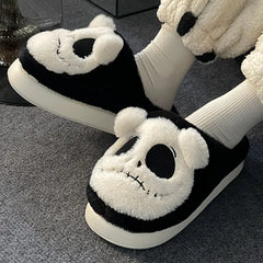 Weiche Plüsch-Hausschuhe für Damen mit Totenkopf-Design