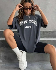 Camiseta extragrande de Nueva York: una declaración de moda urbana para mujer