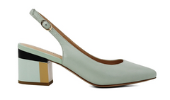 Klassische Sandalen mit Absatz aus echtem Leder