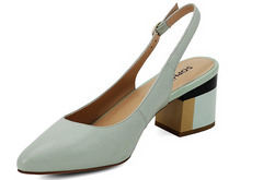 Klassische Sandalen mit Absatz aus echtem Leder