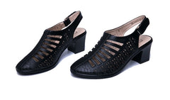 Sandalen mit dicken High Heels