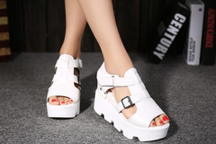 Sandalias casuales con plataforma y punta abierta