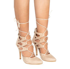 Elegante Römersandalen mit Schnürung und hohem Absatz