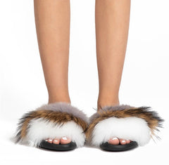 Pantuflas planas suaves y peludas