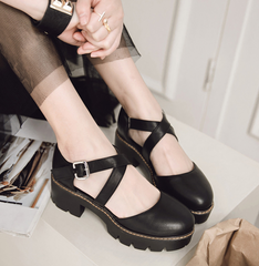 Sandalias con tacones cuadrados