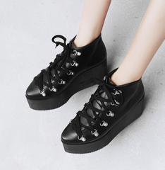 Botines con cordones