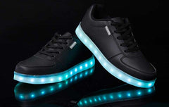 7 Farben leuchtende Schuhe