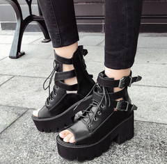 Botines de piel con tacón cuadrado