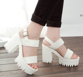 Damen Sandalen mit offener Spitze und einfarbiger Sohle