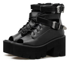 Botines de piel con tacón cuadrado