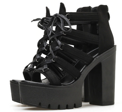 Sandalias de tacón alto con cordones