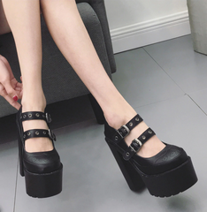 Zapatos de tacón alto con punta redonda