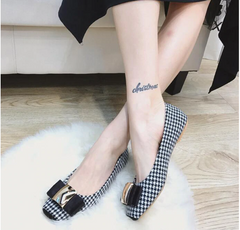 Lässige Flats mit quadratischer Zehenpartie