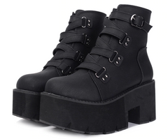 Botines de tacón alto de cuero