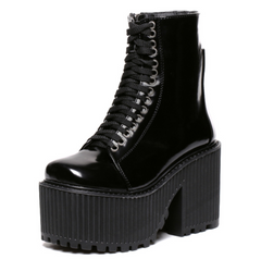 Botines con cordones y tacones gruesos