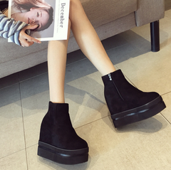 Botines de ante con tacón alto