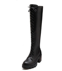 Schnürstiefeletten mit High Heels