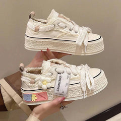 Lace-Up Women's Platform Sneakers Flower Design for Teens