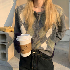 Skippin' School – Argyle-Cardigan mit Blumenmuster