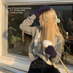 Skippin' School – Argyle-Cardigan mit Blumenmuster