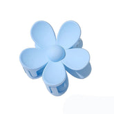 Haarklammer mit tropischer Blume