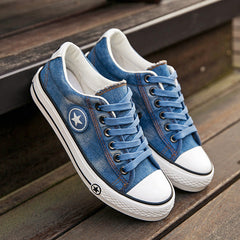 Schuhe aus Denim-Canvas