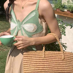 Indie-Ästhetik-Schmetterlings-Häkeltop