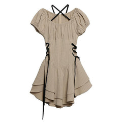 Vestido mini coqueto en beige